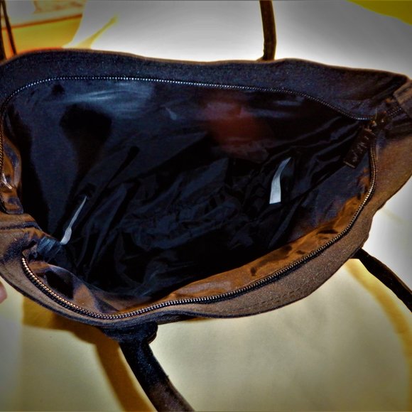 Brand New **** HAND BAG *** - Picture 2 of 2